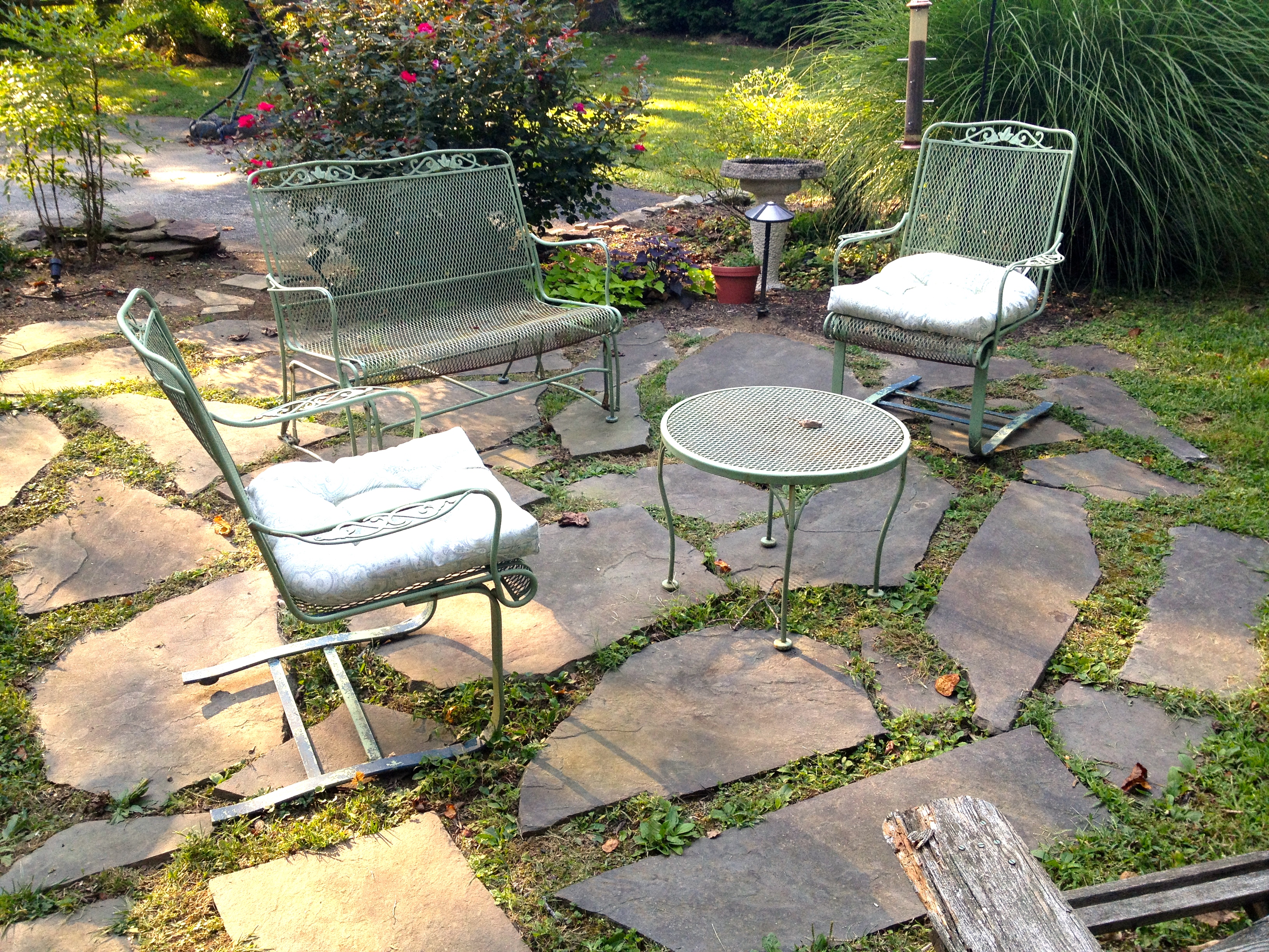 A Quick and Dirty Flagstone Patio | A Girl's Guide to DIY